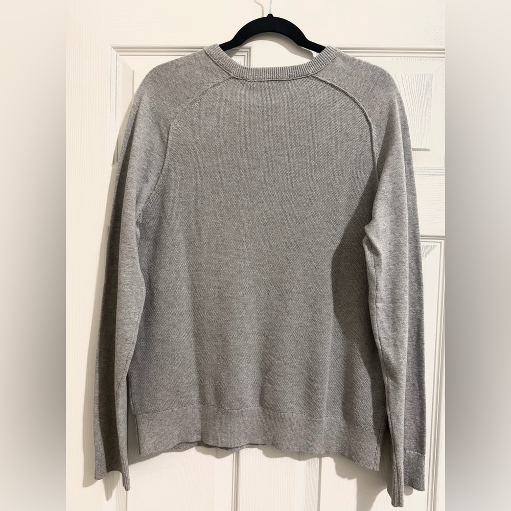 NWT Michael Kors Classic Gray Crewneck Sweater - Picture 2 of 4